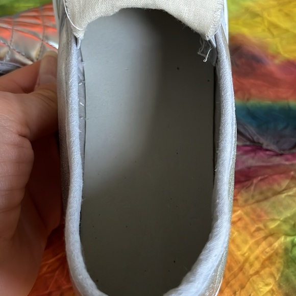 J. Adam's size 8 Quilted Loafers Metallic Silver EUC - Picture 10 of 10